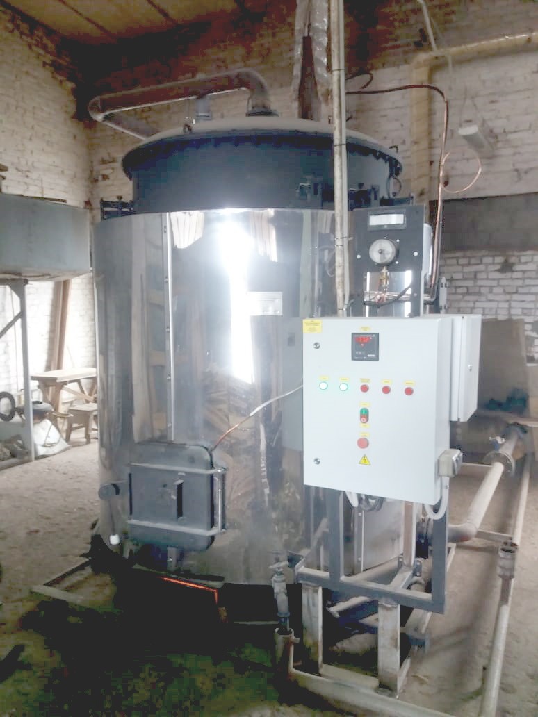 Hot water fire-tube boiler two-pass vertical - фото - 3
